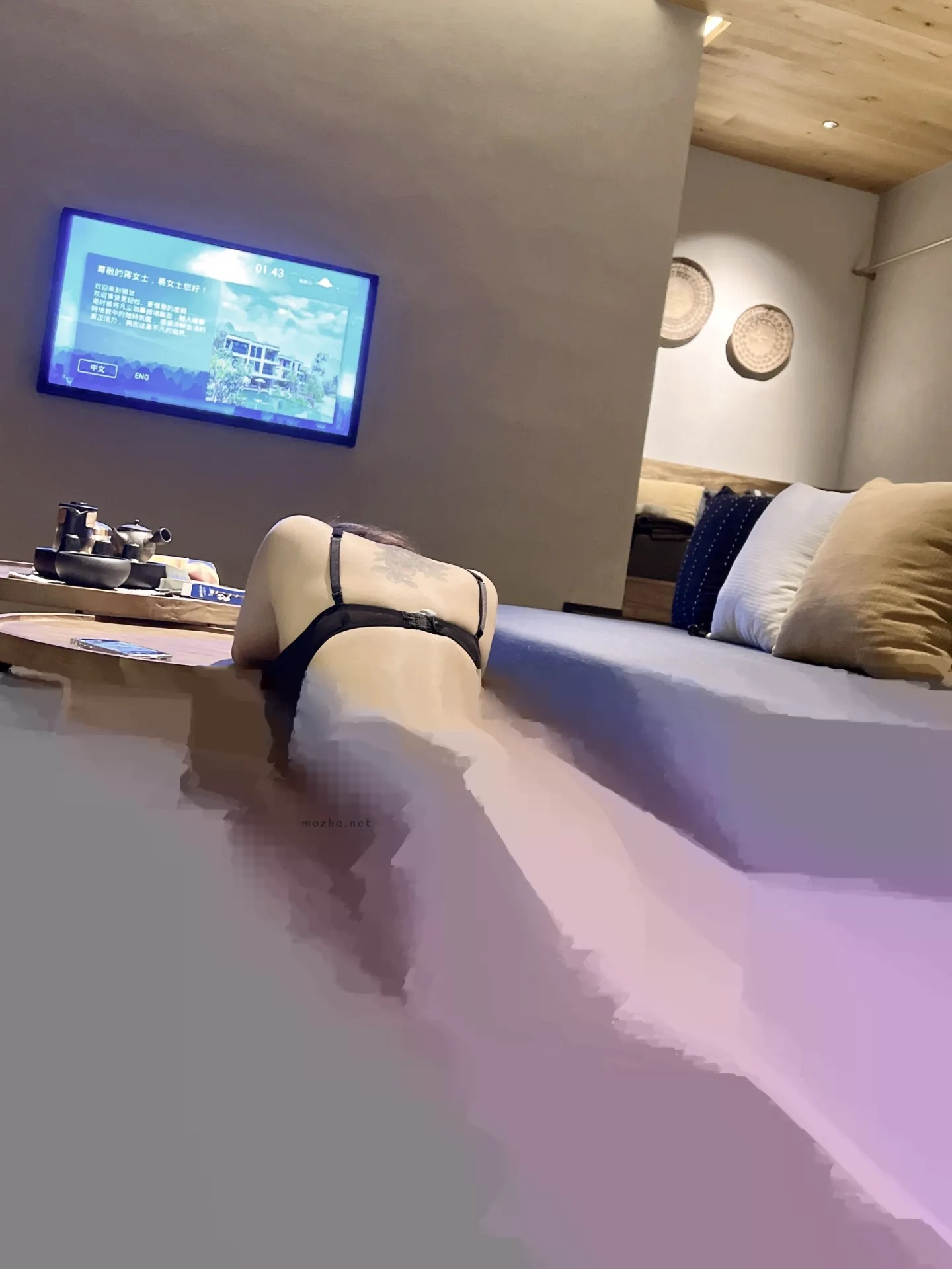 洁己u – 皮带美臀【10P】